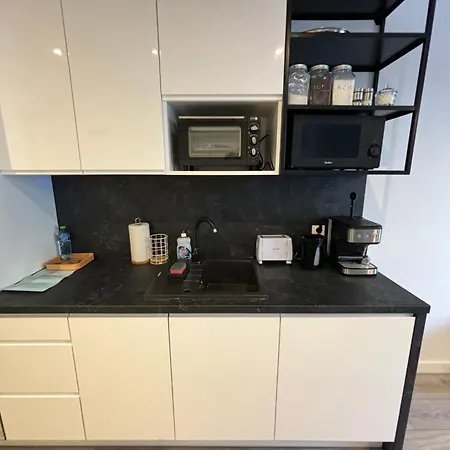 Apartment Plac Wolnosci 6- Frida *